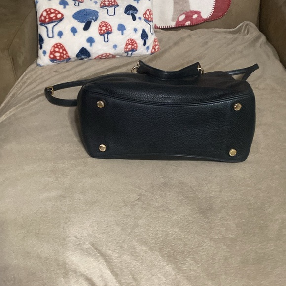 MICHAEL KORS Black Leather Handbag - Excellent Condition - Picture 4 of 11